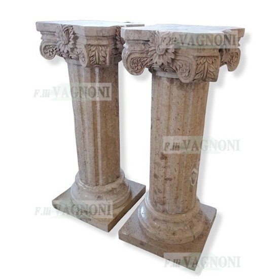 COPPIA DI COLONNE CORINZIO IN TRAVERTINO CM. 75 PER TAVOLO COPPIA DI COLONNE CORINZIO IN TRAVERTINO CM. 75 PER TAVOLO