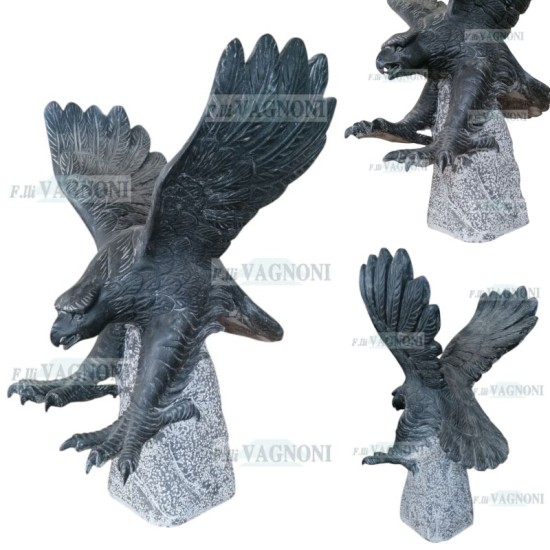 AQUILA IN MARMO NERO SCOLPITO SCULTURA Cm. 60