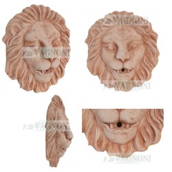 BASSORILIEVO  TESTA DI LEONE PER FONTANA IN TERRACOTTA TOSCANA