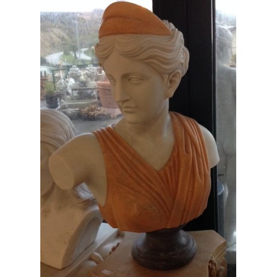 BUSTO IN MARMO DIANA CACIATRICE Cm. 65 mod. 008