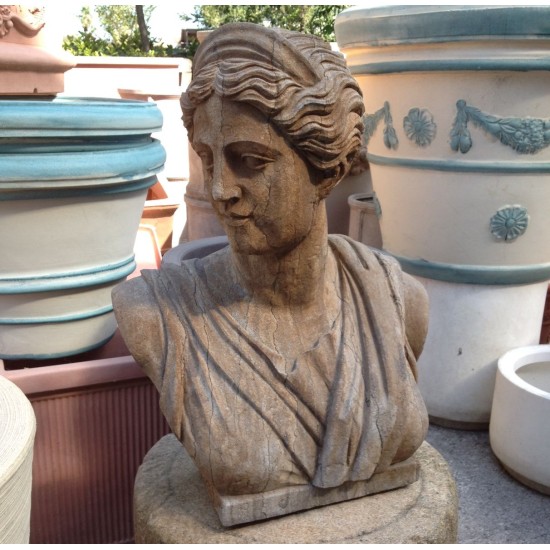 BUSTO IN PIETRA VECCHIA SCOLPITA MOD. 4