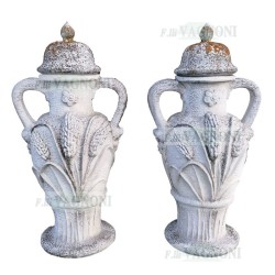 COPPIA DI VECCHIE ANFORE IN CEMENTO E MARMO CON SPIGA CM 105