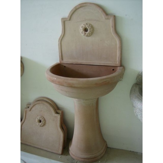 FONTANA IN TERRACOTTA A PARETE VASCA LISCIA