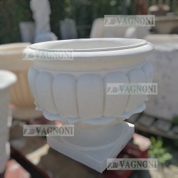 GRANDE VASO A CALICE IN CEMENTO E MARMO CM. 55X50