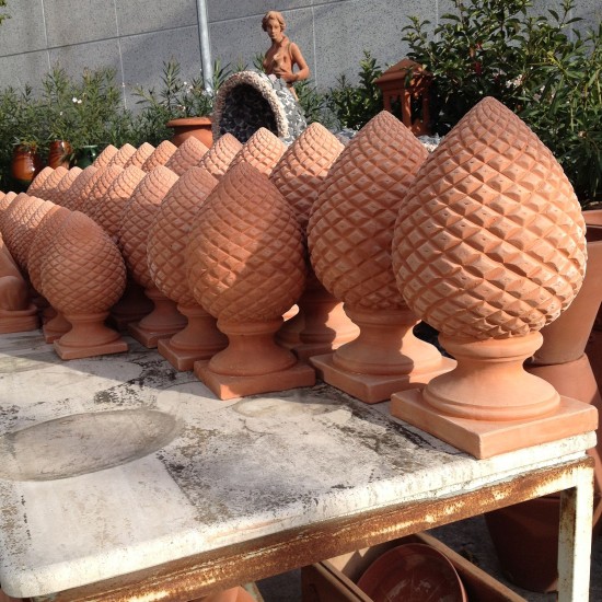 PIGNA IN TERRACOTTA CM. 20 BASE QUADRATA MONOBLOCCO