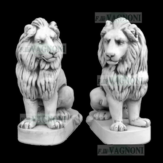 COPPIA LEONI DRITTO IN CEMENTO E MARMO CM. 100 COPPIA LEONI DRITTO IN CEMENTO E MARMO CM. 100