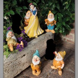 STATUE NANI GNOMO E PRINCIPESSA NEL BOSCO 6 PEZZI