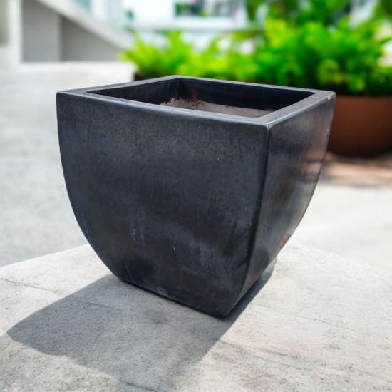 VASO QUADRATO IN TERRACOTTA SMALATA ANTRACITE ANTICO CM. 57
