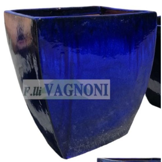 N° 2 VASI QUADRATI CM.39X39 IN TERRACOTTA SMALTATA BLU' COBALTO N° 2 VASI QUADRATI CM.39X39 IN TERRACOTTA SMALTATA BLU' COBALTO